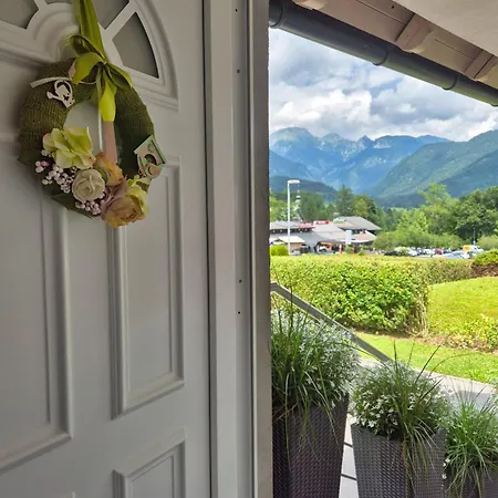 Apartma Simona Lejlighed